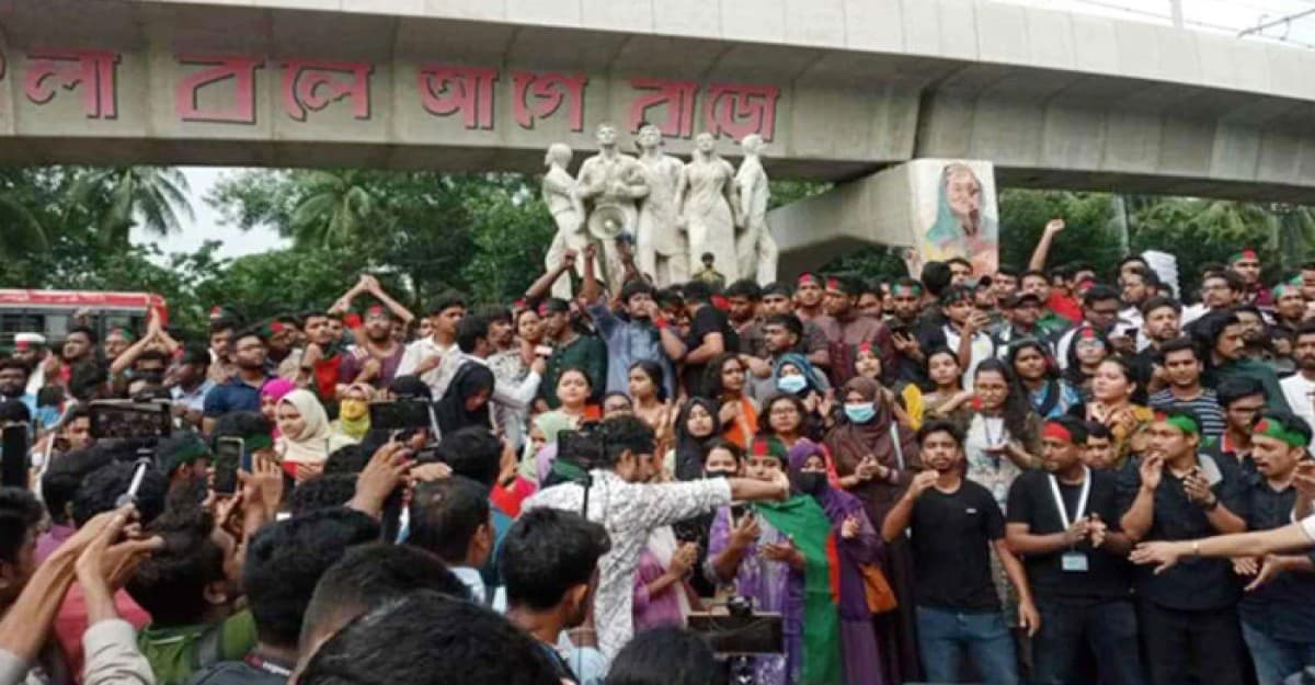 আন্তর্জাতিক আদালতে শেখ হাসিনার বিচারের দাবি