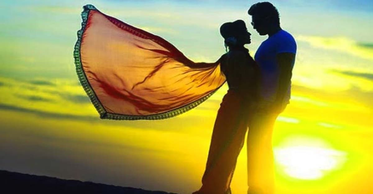 যে ৫ উপায়ে সঙ্গীর প্রতি ভালোবাসা প্রকাশ করবেন