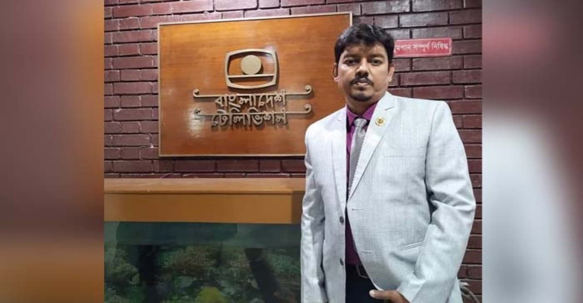 রাবি শিক্ষক অধ্যাপক সুজন সেনকে সাময়িক অব্যাহতি