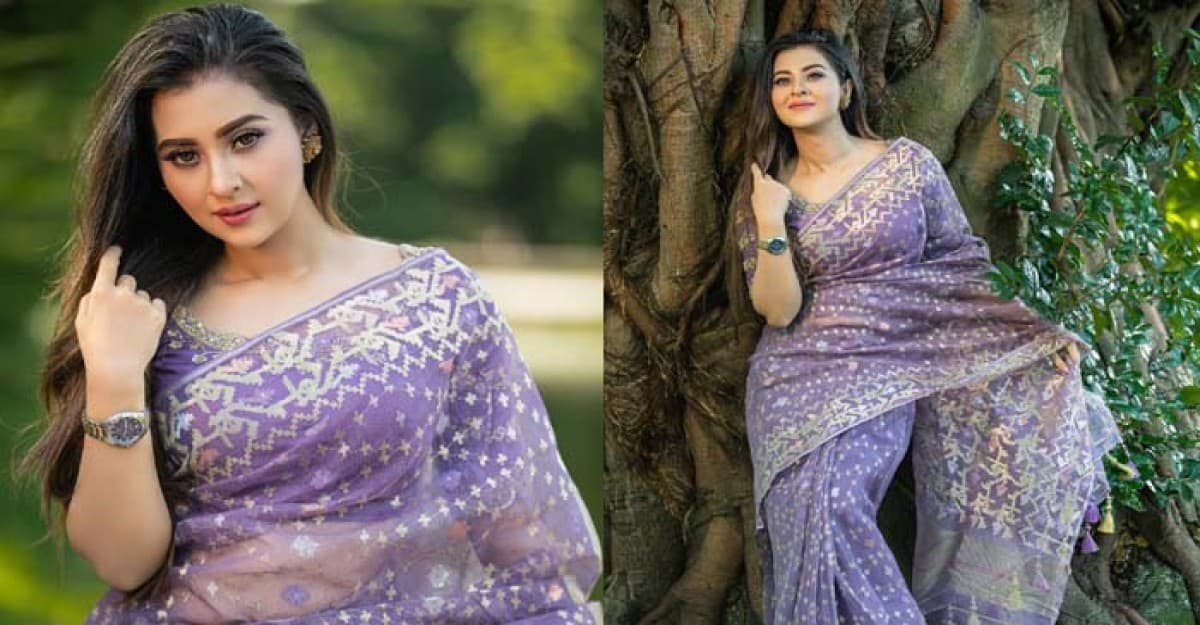 বুবলীর মুগ্ধতায় নেটিজেনরা