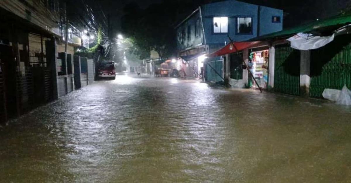 কক্সবাজারে মৌসুমের সর্বোচ্চ বৃষ্টিপাত রেকর্ড