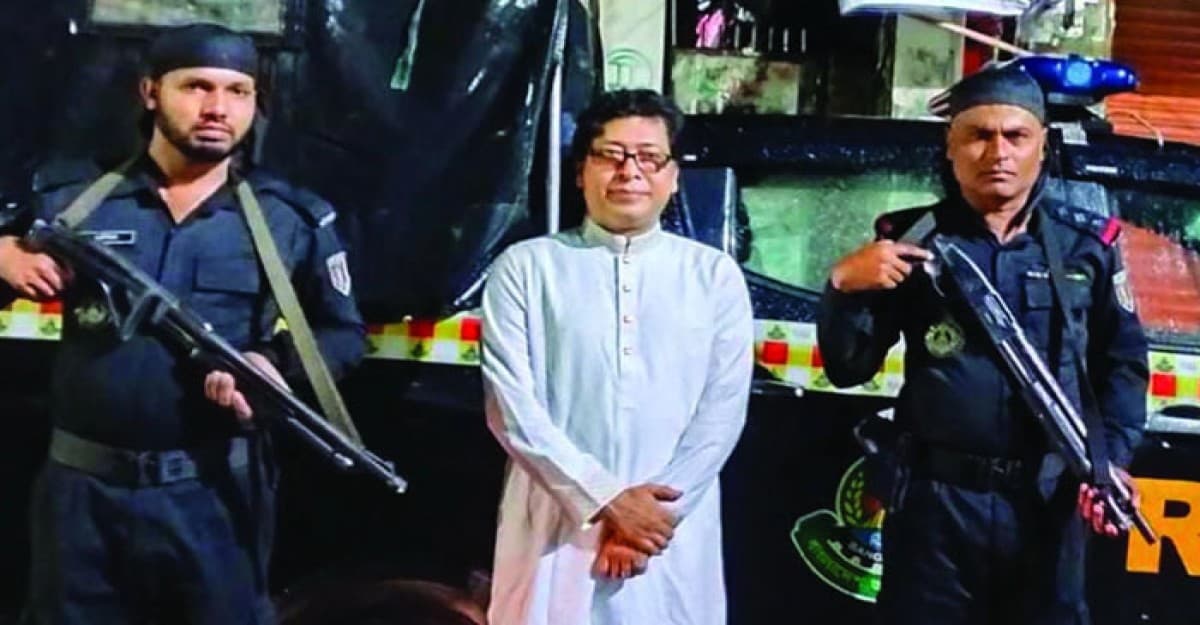 সাবেক জনপ্রশাসন মন্ত্রী ফরহাদ হোসেন গ্রেফতার