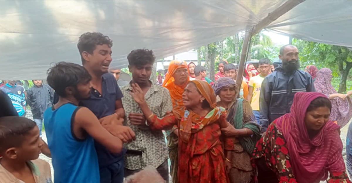 ঝিনাইদহে বিদ্যুৎস্পৃষ্ট হয়ে নারীসহ প্রাণ গেল ৩ জনের