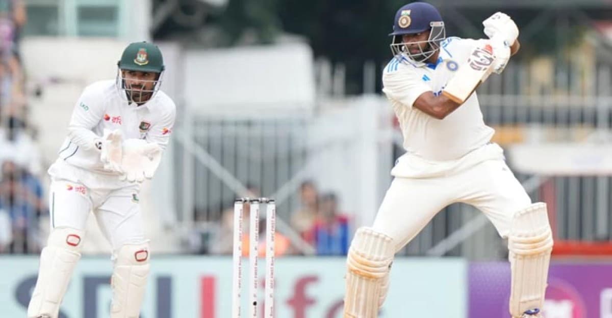 বাংলাদেশকে হতাশার সাগরে ডুবিয়ে প্রথমদিন পার করল ভারত