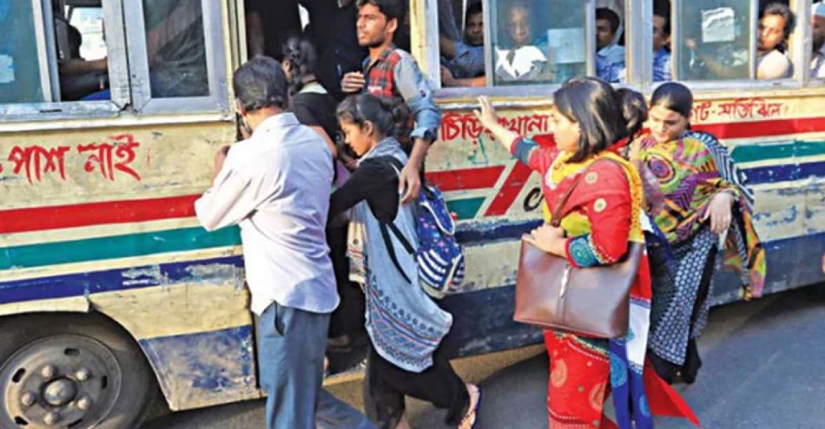 সপ্তাহে ৭ দিনই বাসে হাফ ভাড়া দিতে পারবেন শিক্ষার্থীরা