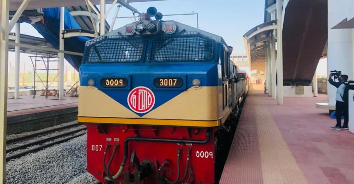 দূর্গাপূজায় কক্সবাজারে ৪ দিনের বিশেষ ট্রেন