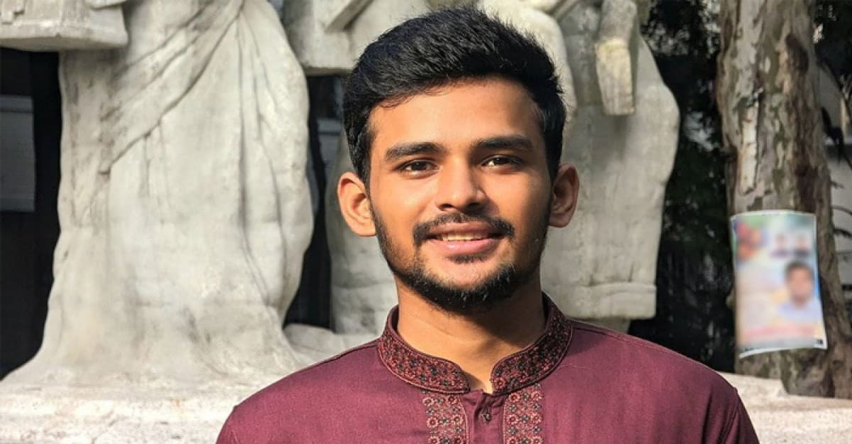 প্রথম মাসের বেতন ত্রাণ তহবিলে দিয়ে দৃষ্টান্ত সৃষ্টি উপদেষ্টা আসিফের