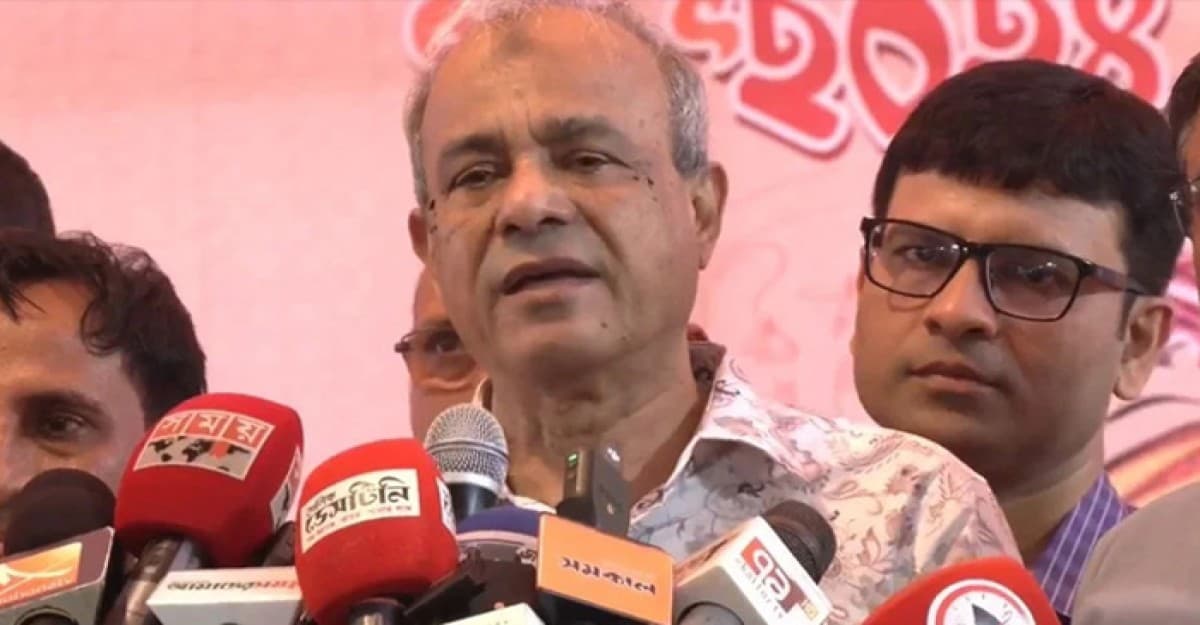 এবারের পূজা হবে সবচেয়ে শান্তিপূর্ণ: স্বরাষ্ট্র উপদেষ্টা