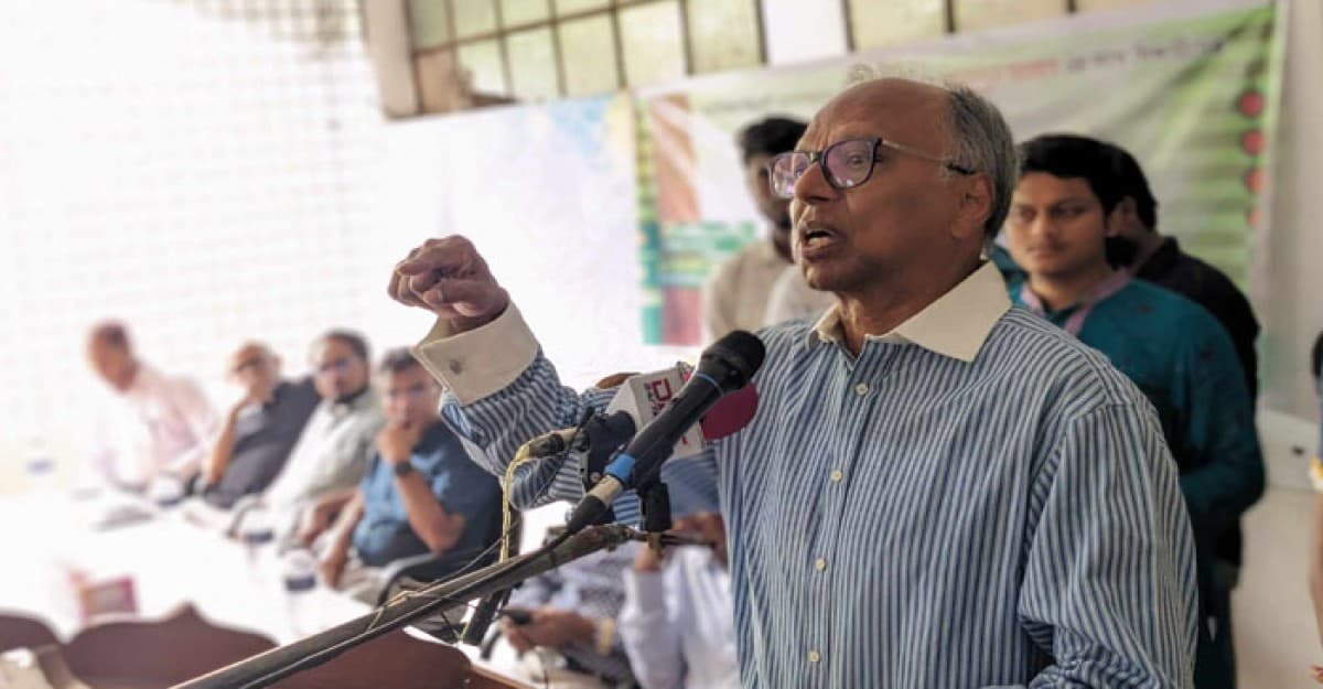 ছাত্র জনতার ঐতিহাসিক বিপ্লবে ১৬ বছরের জালিমের পতন হয়েছে