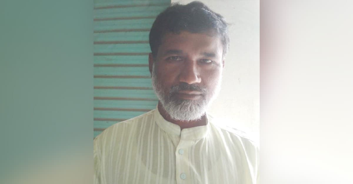 ফুলবাড়ীতে জামায়াত-শিবির ট্যাগ চাকরিচ্যুত ফিরে পায়নি চাকরি