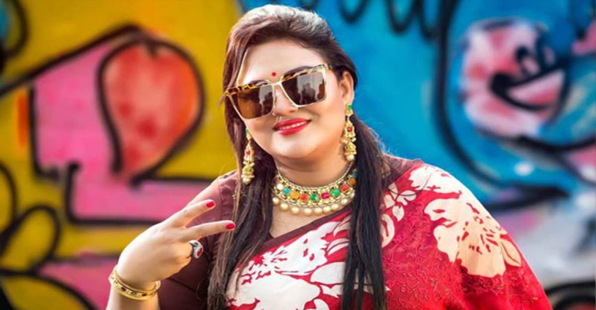 মমতাজের ব্যাংক হিসাব জব্দ