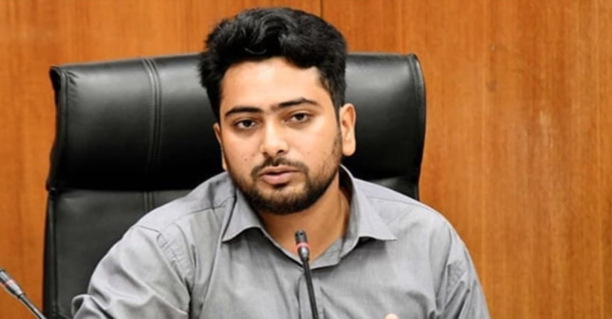 গণঅভ্যুত্থান নিয়ে নতুন জাতীয় দিবস যুক্ত হতে পারে: উপদেষ্টা নাহিদ