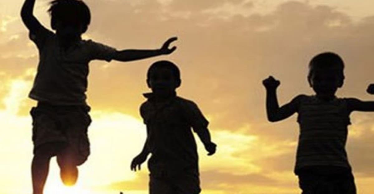 নতুন বন্ধু পাতানোর দিন আজ