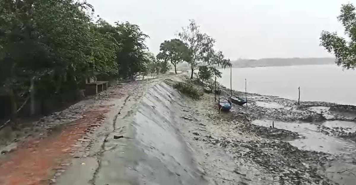 ঘূর্ণিঝড় ‘দানা’ কেমন প্রভাব ফেলল বাংলাদেশে?