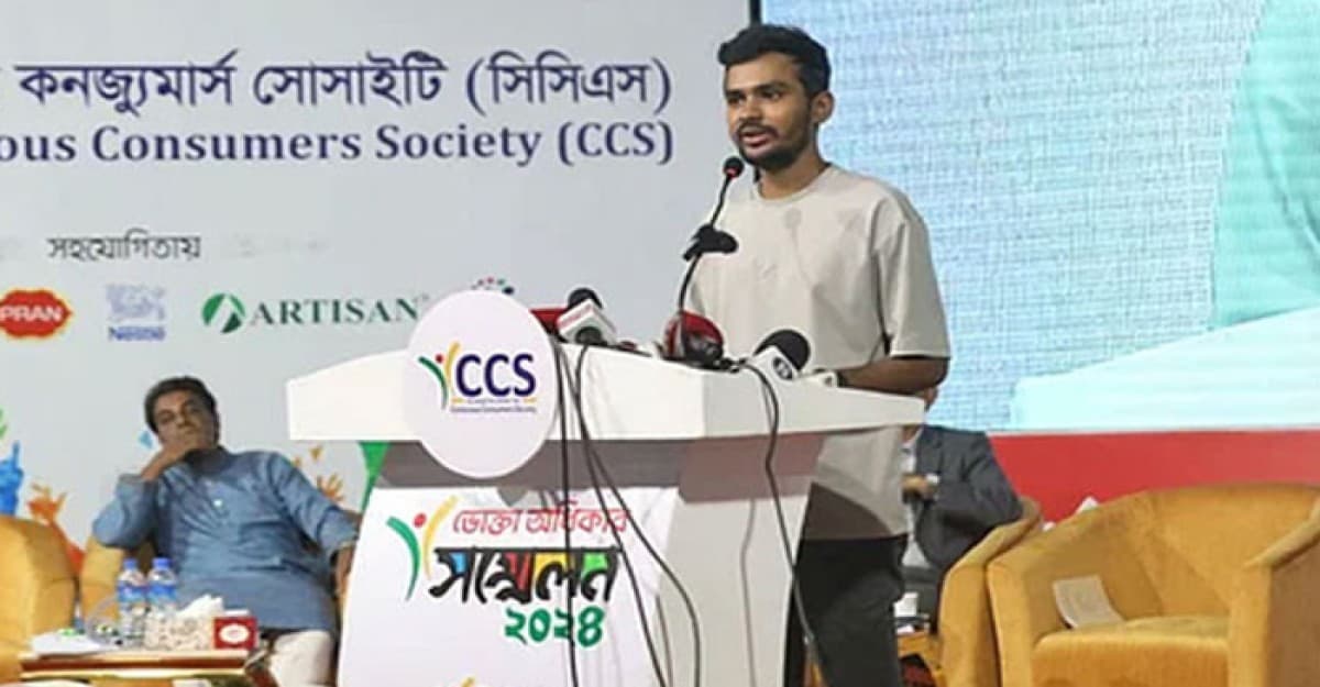 দুর্নীতিগ্রস্ত ব্যবসায়ীর বিরুদ্ধে ব্যবস্থা, প্রতিষ্ঠানের বিরুদ্ধে নয়: উপদেষ্টা আসিফ