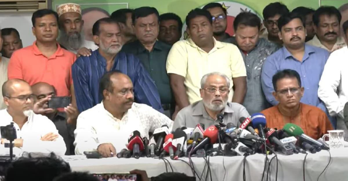 হাসিনার অন্যায়ের প্রতিবাদে মন্ত্রিত্ব ছাড়তে চেয়েছিলেন জিএম কাদের