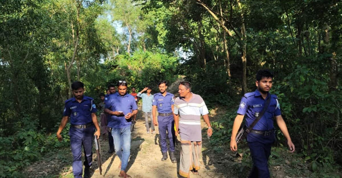 টেকনাফে দুইদিন পর ফেরা অপহৃত ৯ কৃষক নিয়ে প্রশ্ন