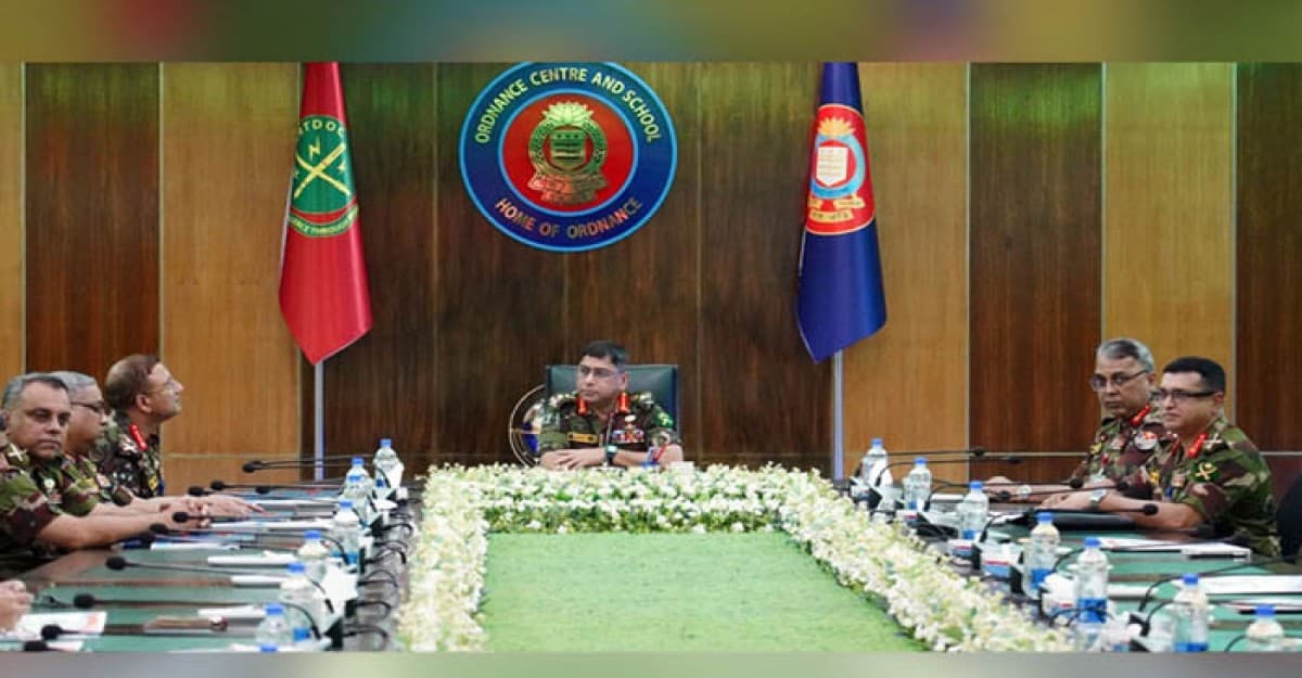 একবিংশ শতাব্দীর চ্যালেঞ্জ মোকাবিলায় প্রস্তুত থাকার আহ্বান সেনাপ্রধানের