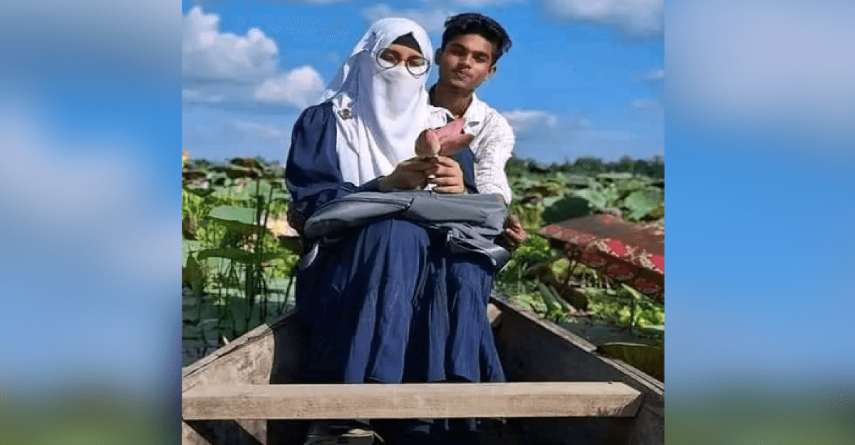 ত্রিভুজ প্রেমের বলি হলো কলেজছাত্র সুমন