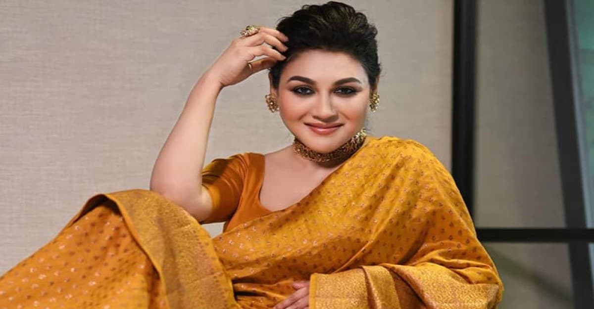 গোয়ায় জয়ার ‘ভূতপরী’র বিশেষ প্রদর্শনী