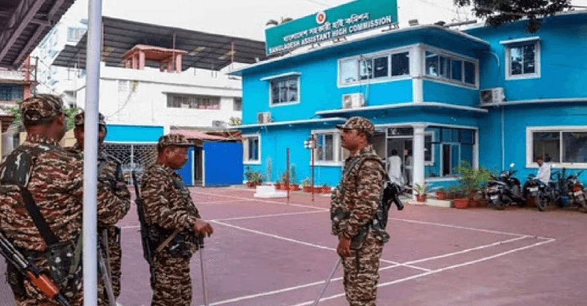 আগরতলার বাংলাদেশ সহকারী হাইকমিশনে সেবা বন্ধ ঘোষণা