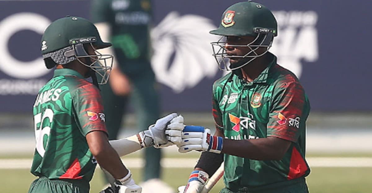 পাকিস্তানকে উড়িয়ে টানা দ্বিতীয়বার ফাইনালে বাংলাদেশ
