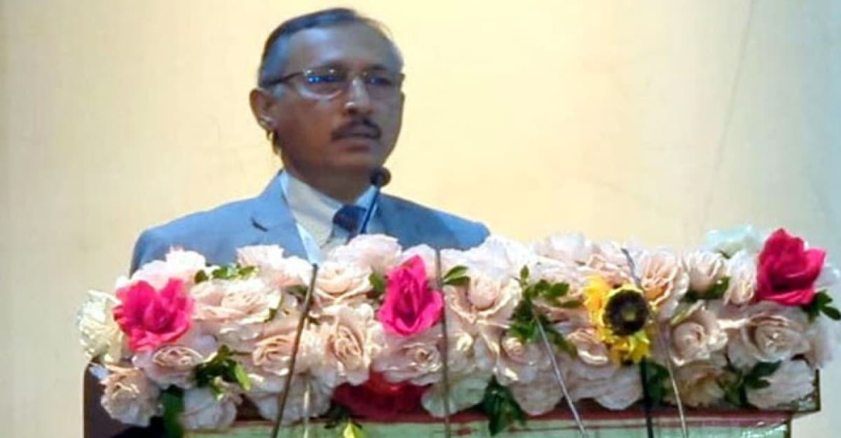 স্কুলের ছাত্ররা কওমি মাদরাসায় চলে যাচ্ছে, এটা ঠেকাতে হবে: শিক্ষা সচিব