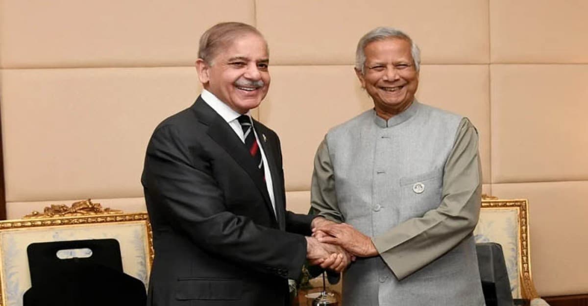 পাকিস্তানের প্রধানমন্ত্রীকে অমীমাংসিত সমস্যা সমাধানের আহ্বান ড. ইউনূসের