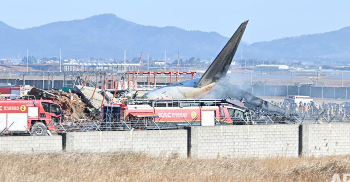 দক্ষিণ কোরিয়ায় বিমান বিধ্বস্তে প্রাণ গেল ১৭৯ জনের