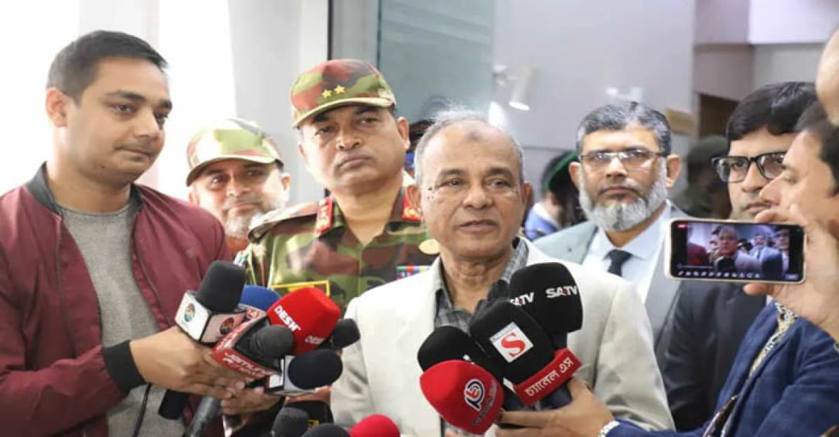 মেজর ডালিমকে নিয়ে প্রশ্ন করায় যা জানালেন স্বরাষ্ট উপদেষ্টা