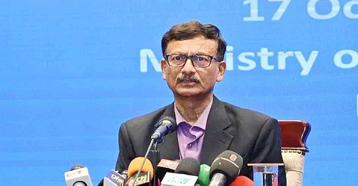 শেখ হাসিনাকে ফেরত চেয়ে ভারতকে দেওয়া চিঠির জবাব এখনো আসেনি: পররাষ্ট্র উপদেষ্টা