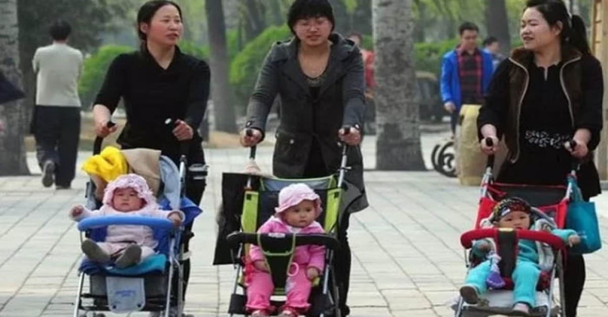 চীনে টানা ৩ বছর ধরে জনসংখ্যা কমছে