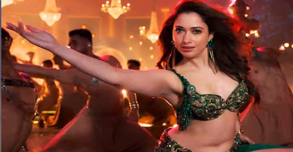 শর্ত ভেঙে চুমু, অন্তরঙ্গ দৃশ্যে নিয়ে যা জানালেন তামান্না