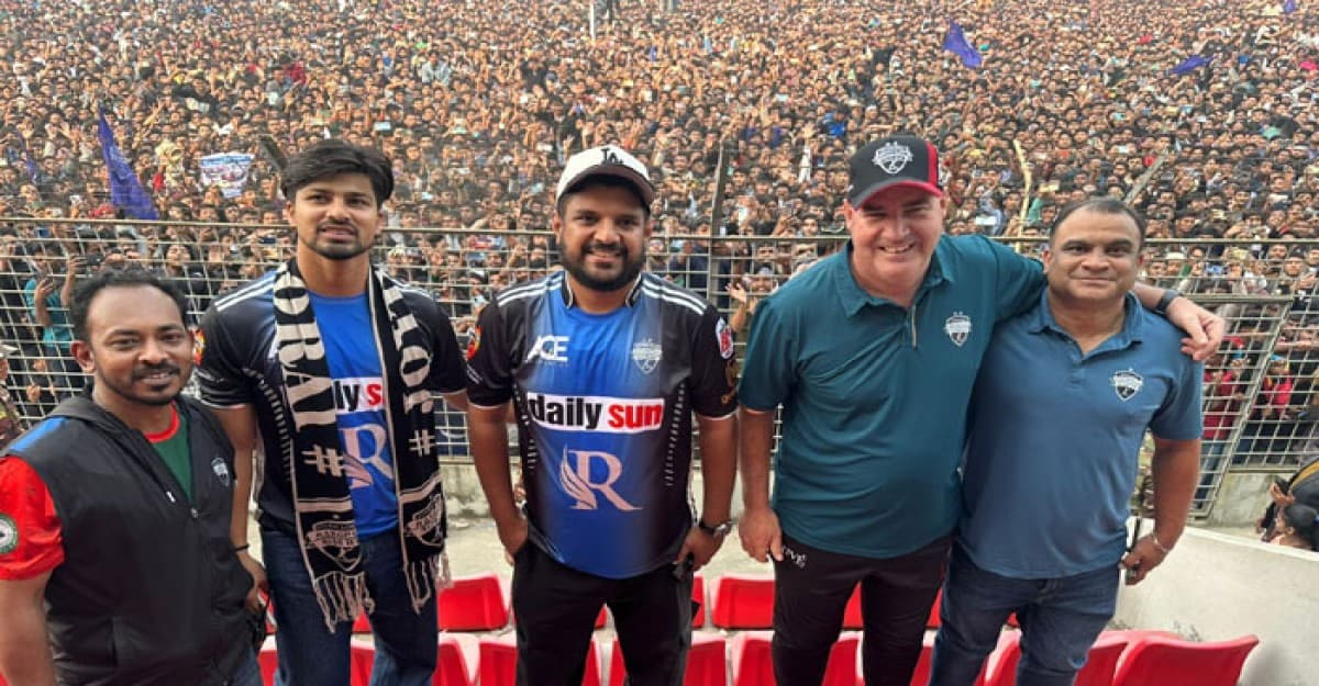 রংপুর রাইডার্স ঘুরে এসেছে নিজেদের রংপুর