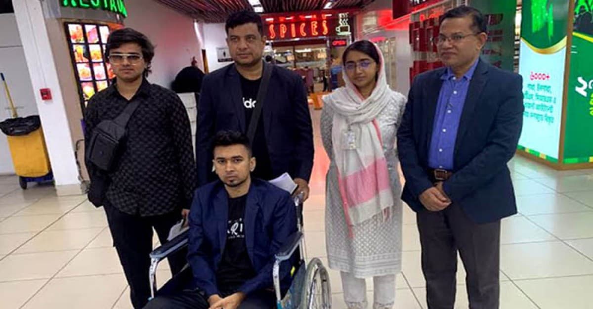 আন্দোলনে আহত আরও ২ শিক্ষার্থীকে সিঙ্গাপুরে পাঠালো সরকার