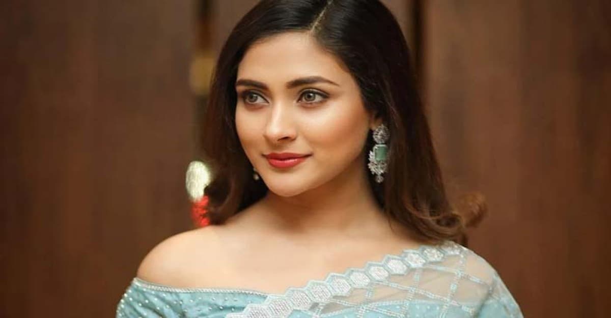 আজ মেহজাবীনের গায়ে হলুদ : মানতে হবে যেসব নির্দেশনা