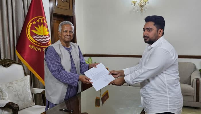 পদত্যাগ করলেন উপদেষ্টা নাহিদ ইসলাম