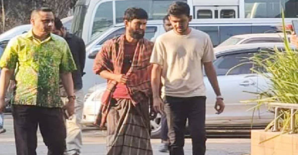 মামার নাম আরমান, উনি রিকশাওয়ালা না: আসিফ মাহমুদ