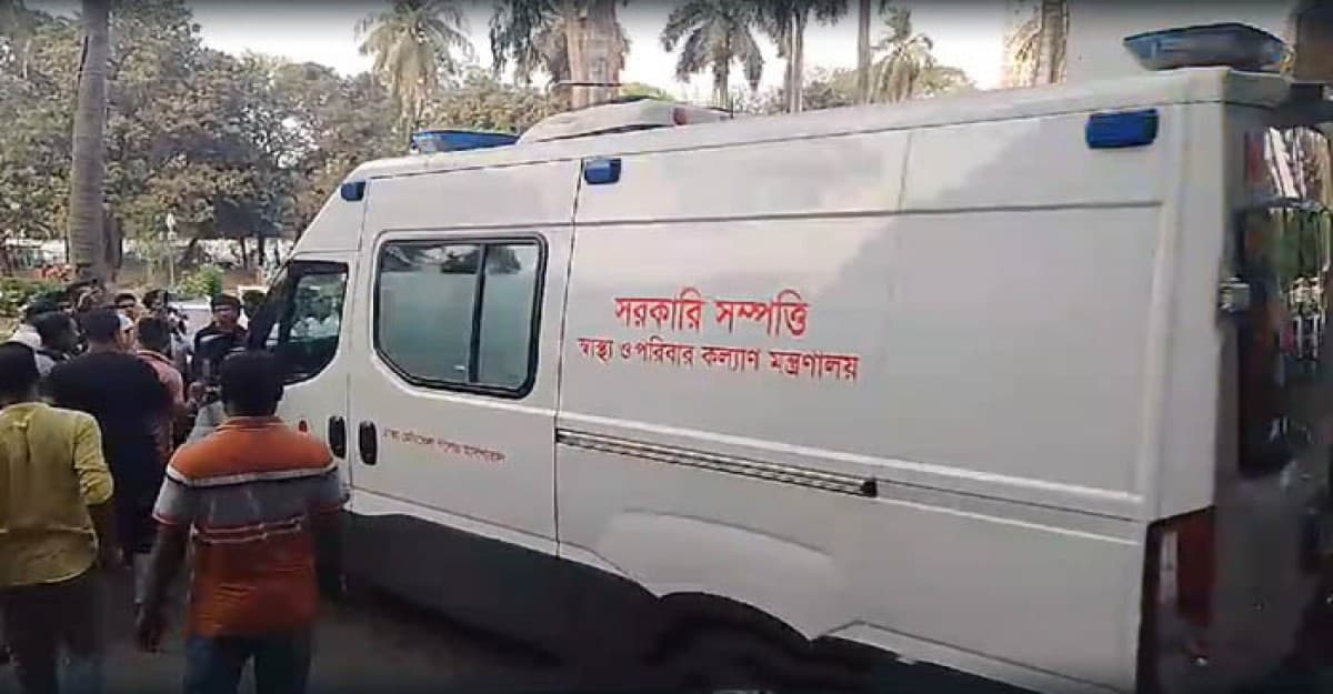 মাগুরায় ধর্ষণের শিকার সেই শিশুকে নেয়া হলো সিএমএইচে