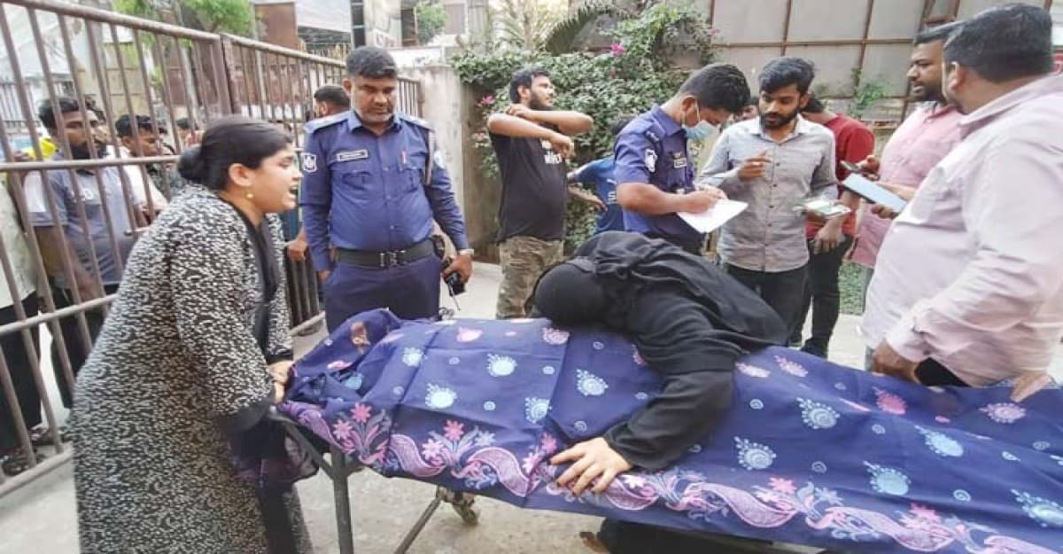 ব্রাহ্মণবাড়িয়া ট্রাক্টরের চাপায় পিষ্ট হয়ে কিশোরী নিহত