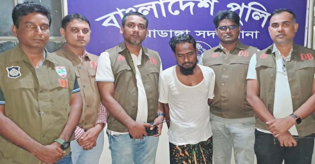 চুয়াডাঙ্গায় শিশুকন্যাকে ধর্ষন চেষ্টা, বাবা গ্রেফতার