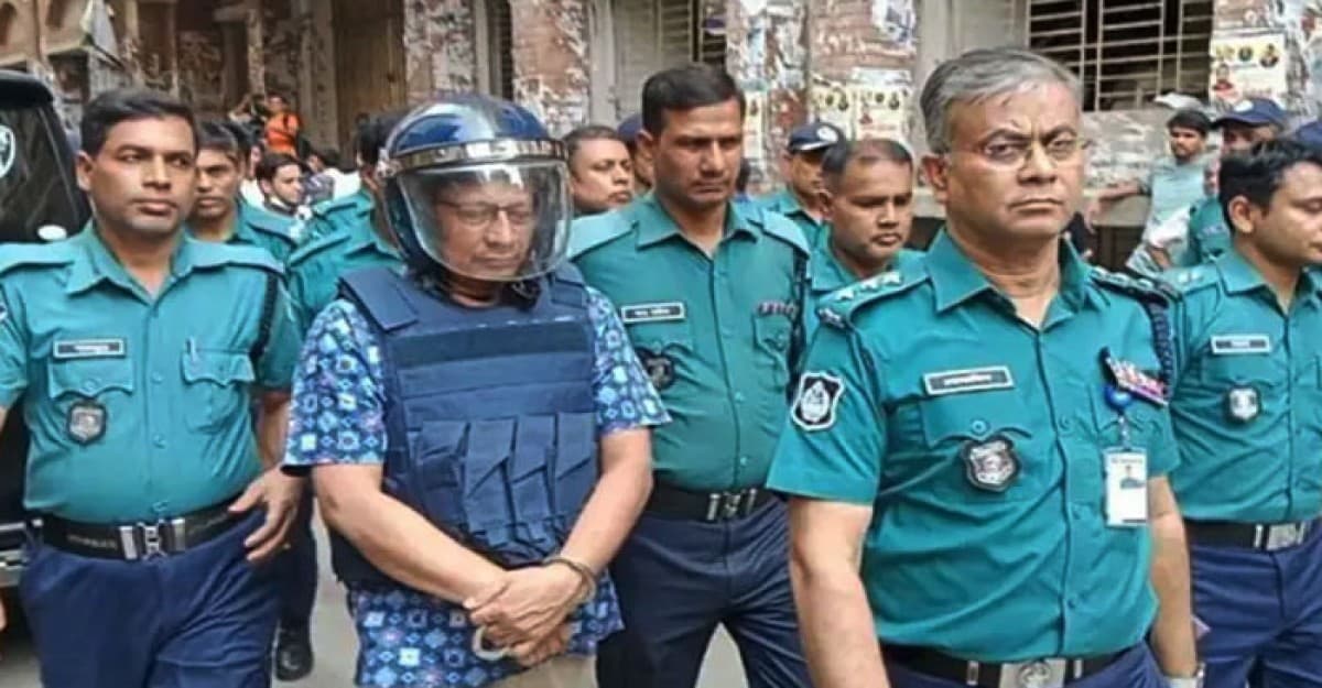 বেশি কথা বলায় ১ দিনের রিমান্ড বাড়ছে : আইজিপি মামুন