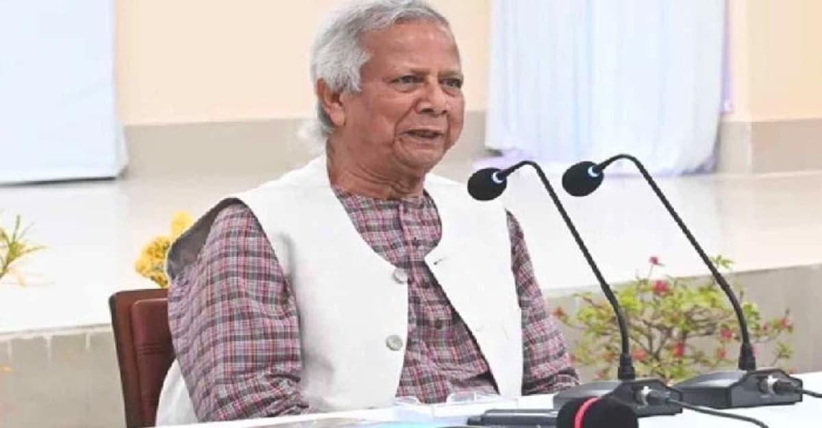 পুলিশকে প্রস্তুতি নিতে বললেন প্রধান উপদেষ্টা ড. ইউনূস