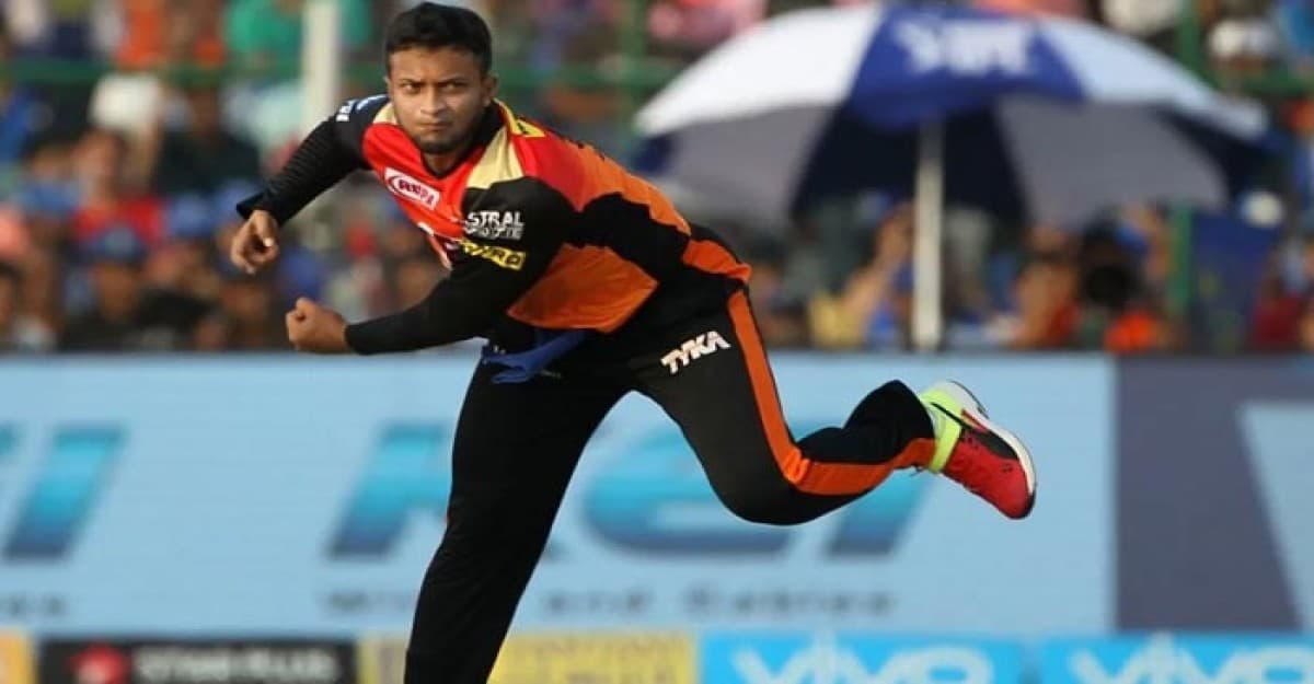 আইপিএলে ৩ ফ্র্যাঞ্চাইজির জন্য অপেক্ষায় সাকিব আল হাসান