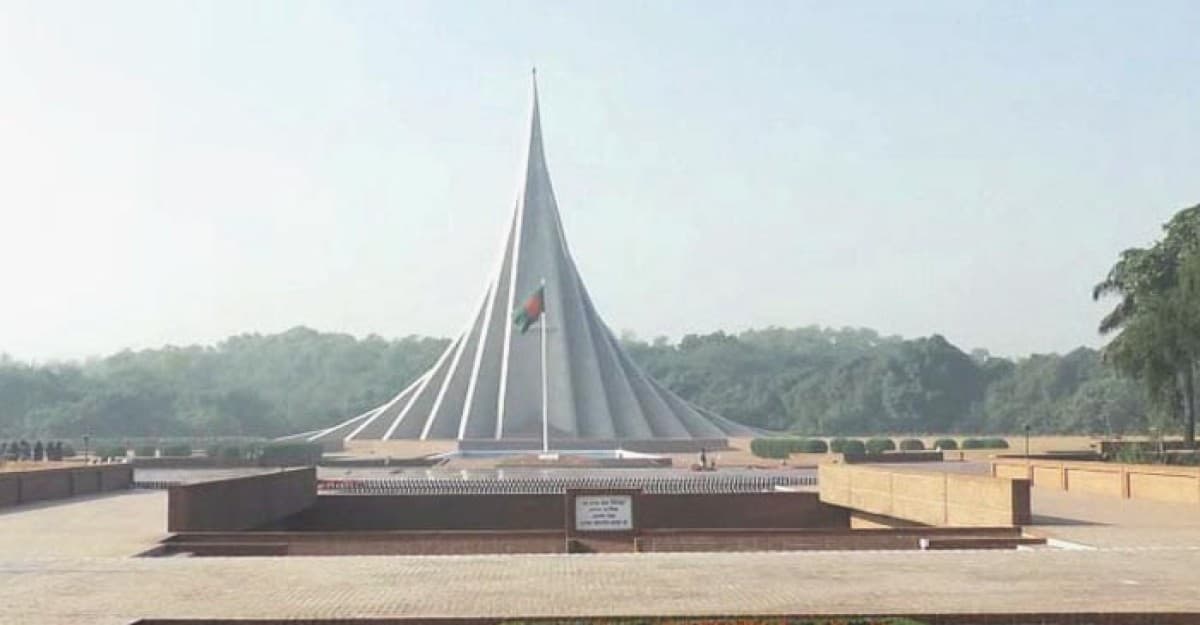 বীর শহীদদের প্রতি শ্রদ্ধা জানাতে প্রস্তুত জাতীয় স্মৃতিসৌধ