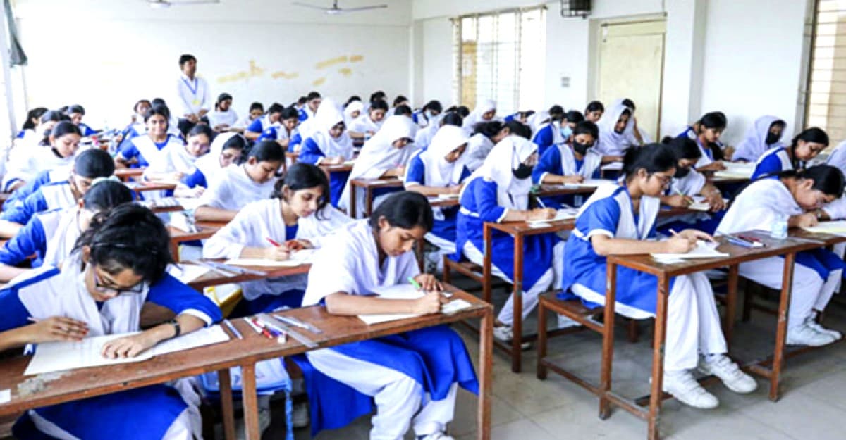 ১০ এপ্রিল থেকেই এসএসসি পরীক্ষা, পেছানোর সুযোগ নেই