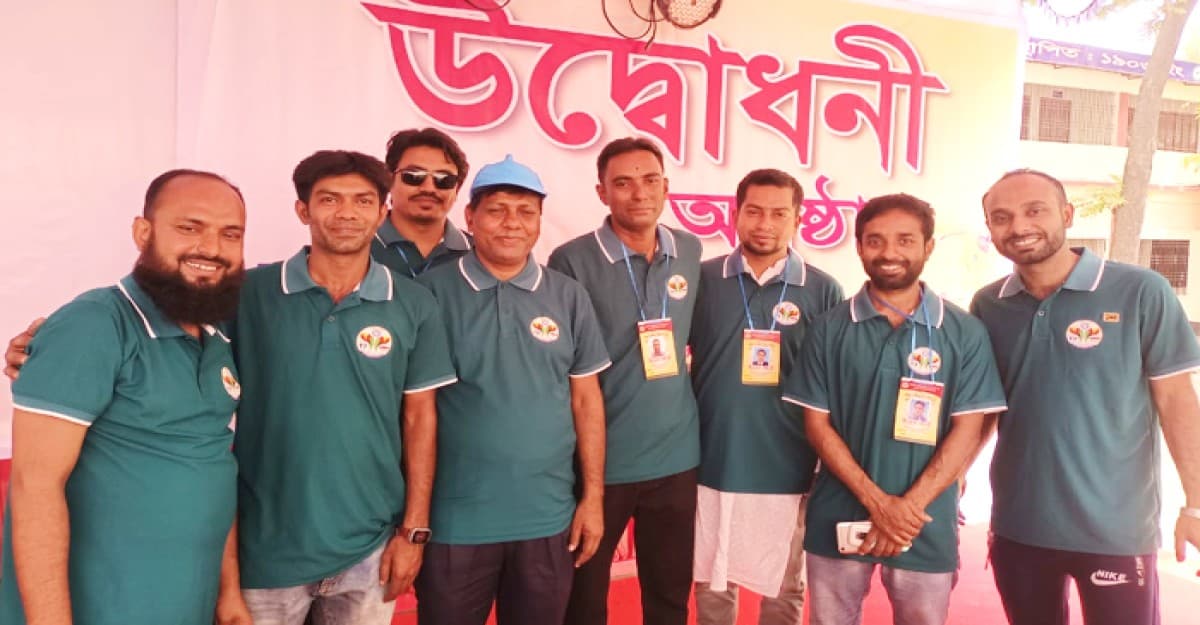 ঝিনাইদহে ঈদ পুনর্মিলনীতে ওয়াজির আলী স্কুলে প্রাণের উচ্ছ্বাস