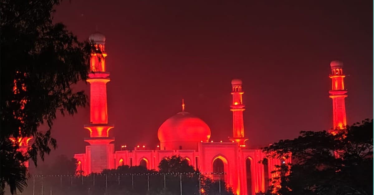 বিশ্ব জাকের মঞ্জিলে ঈদ পুনর্মিলনী অনুষ্ঠিত