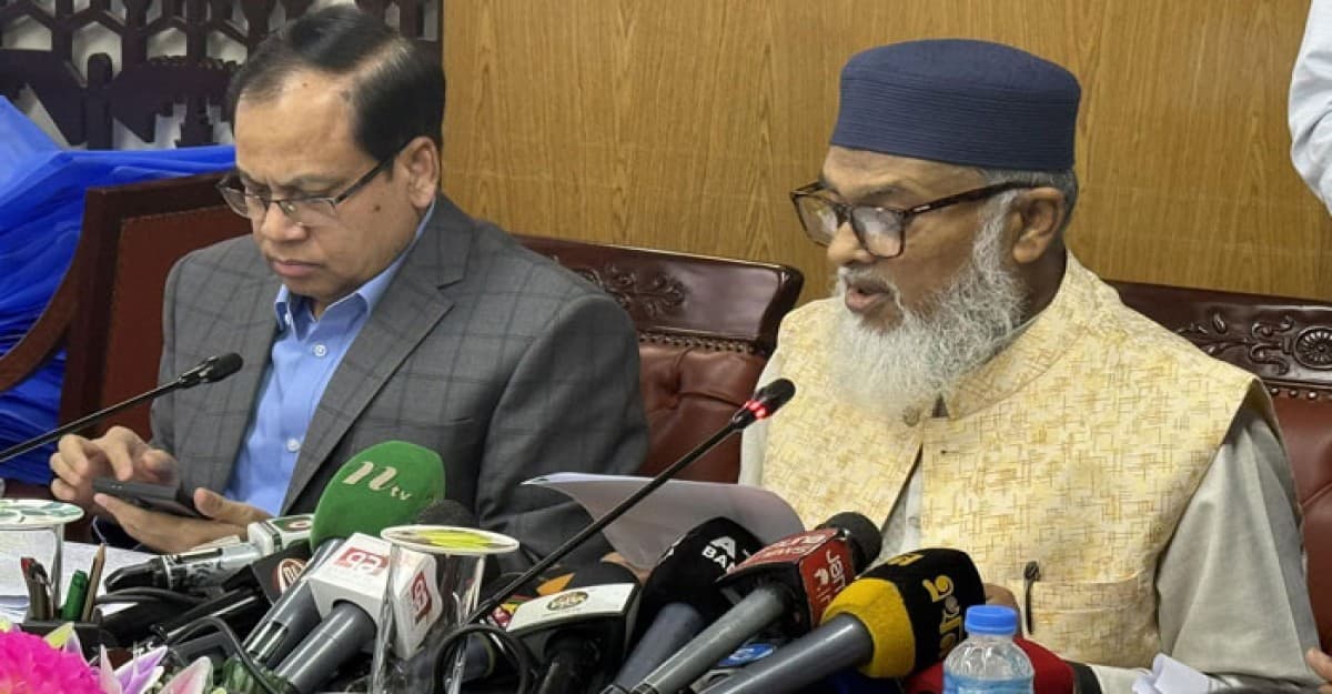 এবারের হজ ফ্লাইট শুরু ২৯ এপ্রিল