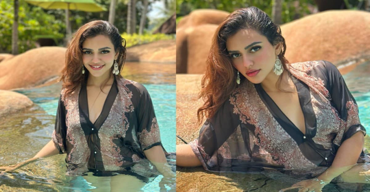 বিচে উত্তাপ ছড়াচ্ছেন নুসরাত ফারিয়া